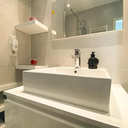 Bonnevoie Furnished Flat *